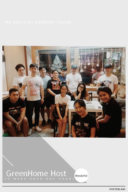 Green Home Hostel And Massage Bangkok Bagian luar foto