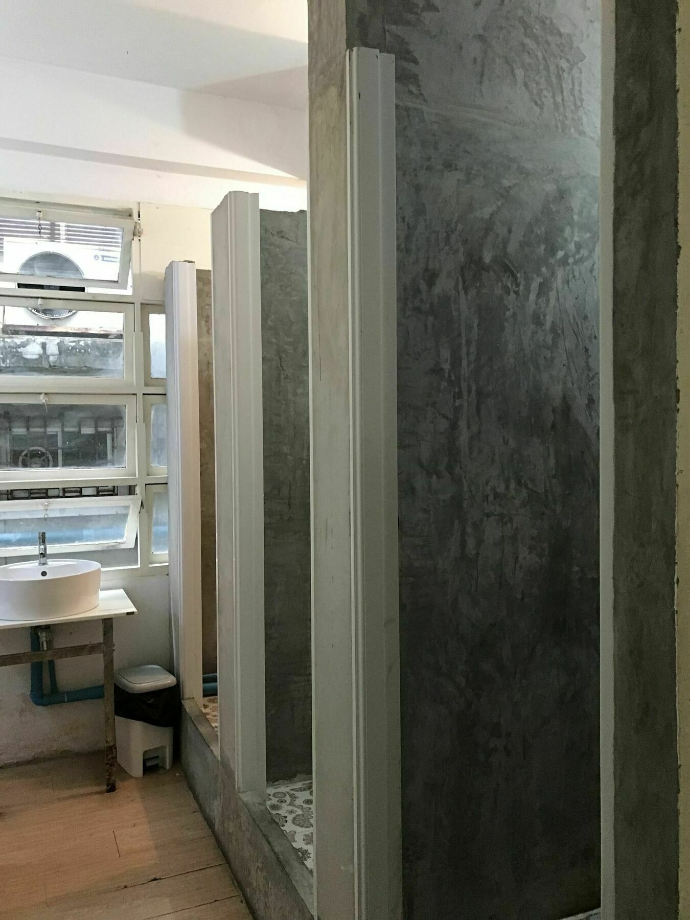 Green Home Hostel And Massage Bangkok Bagian luar foto